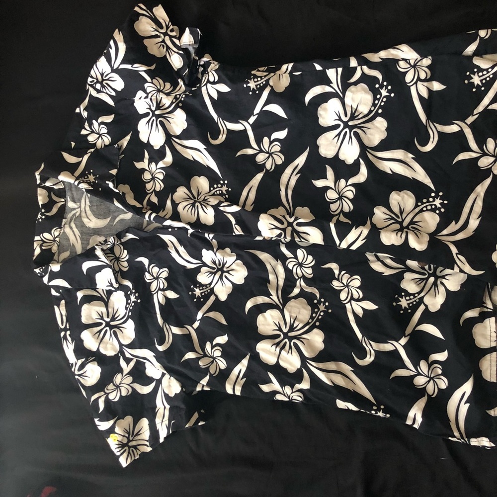 Hawaiian shirt